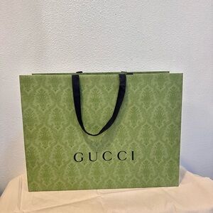 Gucci Green Patterned Shopping Bag .